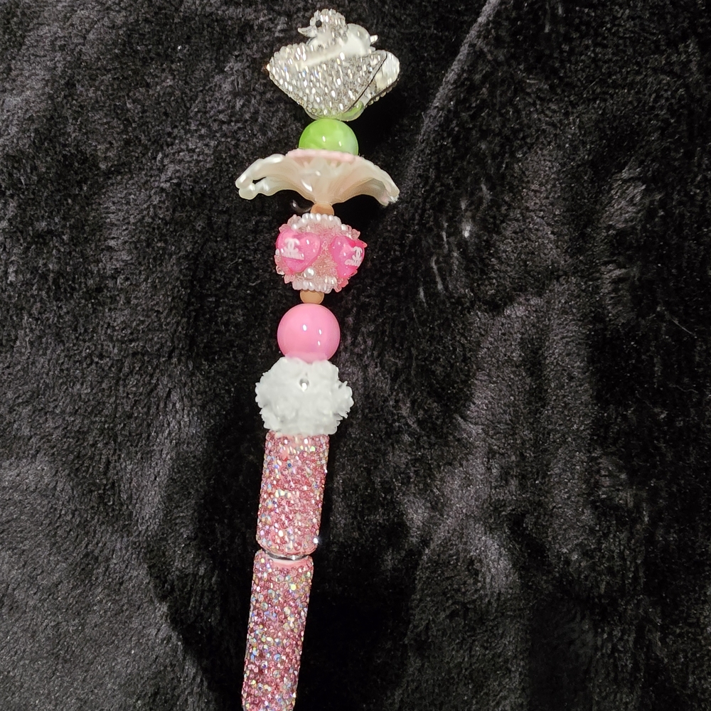 Elegant Multicolor Beaded Pen